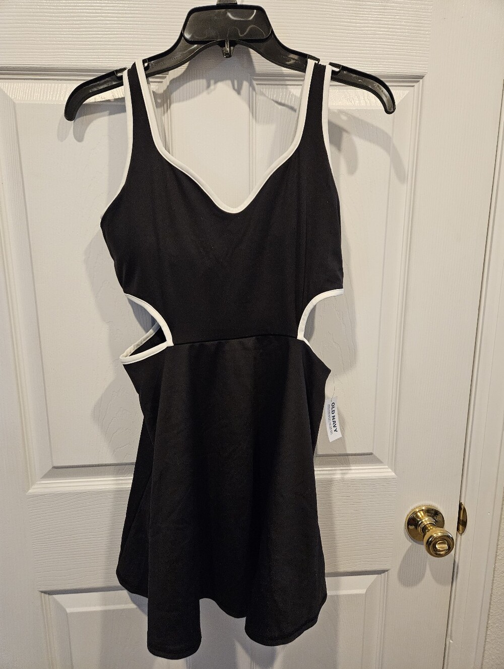 Old Navy Powersoft Athletic Dress Size Medium NEW with Tags